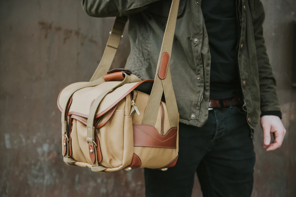 Billingham 225 MKII tas kamera premium compact